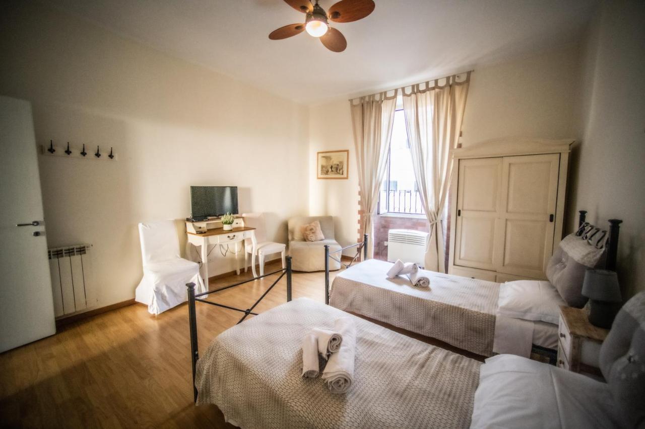 Rione Monti Home Рим Екстериор снимка
